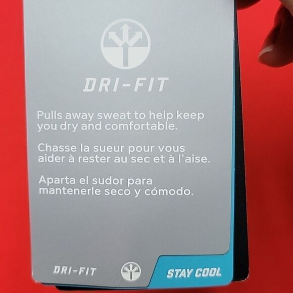 NWT NIKE GOLF DRI-FIT LONG-SLEEVE SHIRT - Picture 3 of 6